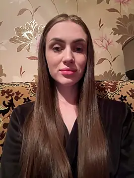 AlinaLove3213 online show from July 30, 2026, 8:08 pm