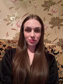 AlinaLove3213 online show from June 7, 2026, 7:08 pm