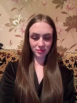 AlinaLove3213 online show from July 12, 2026, 7:47 pm