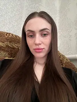 Snapshot of AlinaLove3213 chatting on April 10, 2026, 2:02 pm AlinaLove3213 online show from April 10, 2026, 2:02 pm