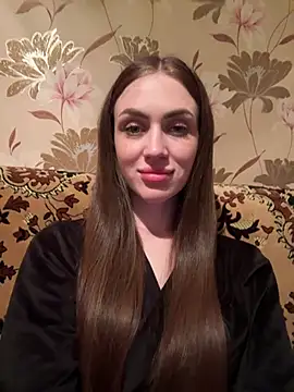 AlinaLove3213 online show from June 4, 2026, 7:51 pm