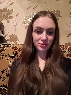 AlinaLove3213 online show from June 11, 2026, 8:28 pm