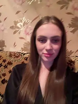 AlinaLove3213 online show from July 7, 2026, 7:50 pm
