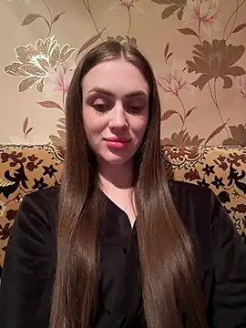 AlinaLove3213 online show from July 10, 2026, 7:47 pm