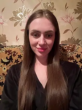 AlinaLove3213 online show from August 2, 2026, 8:17 pm