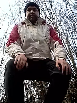 Snapshot of Luceriusbigass chatting on December 5, 2025, 12:04 pm Luceriusbigass online show from December 5, 2025, 12:04 pm