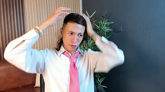 daxonrey online show from April 10, 2026, 8:49 pm