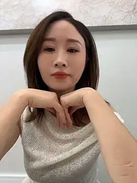 qin205205 online show from June 27, 2026, 4:51 am