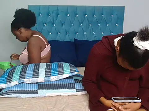 YourWifeyLily online show from May 23, 2026, 11:59 pm