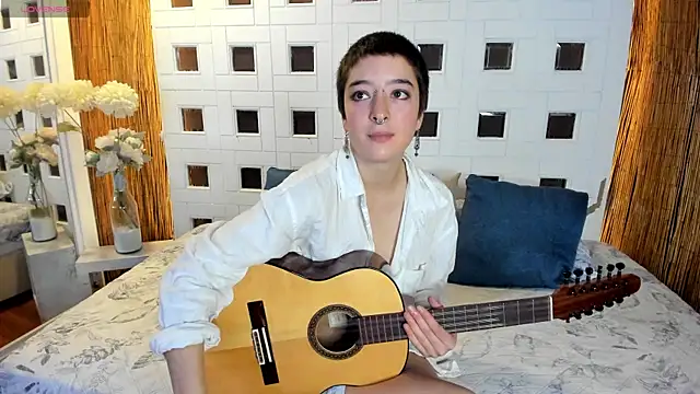 Snapshot of Atheena__ chatting on April 23, 2026, 1:24 pm Atheena online show from April 23, 2026, 1:24 pm
