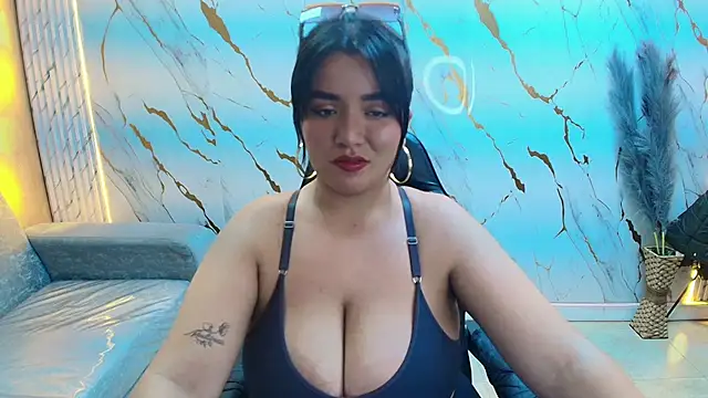 Snapshot of Sasha_tf chatting on May 9, 2026, 8:45 pm Sasha tf online show from May 9, 2026, 8:45 pm
