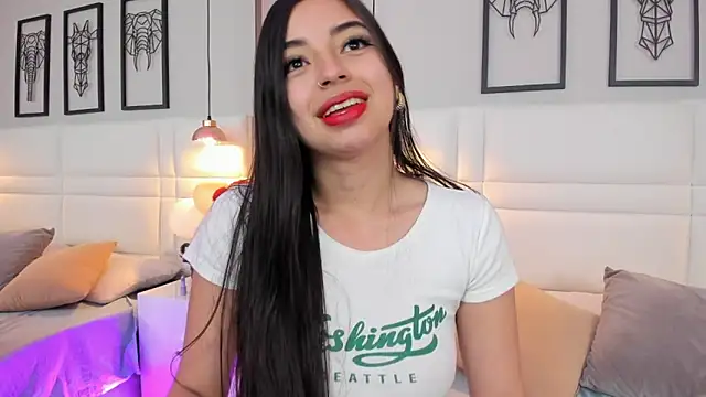 Snapshot of Melody__blake chatting on April 27, 2026, 12:14 pm Melody blake online show from April 27, 2026, 12:14 pm
