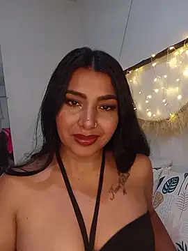 Snapshot of Antonella-corruso chatting on April 26, 2026, 7:22 pm Antonella-corruso online show from April 26, 2026, 7:22 pm