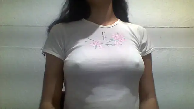Snapshot of Lolakhaos chatting on June 23, 2026, 3:37 am Lolakhaos online show from June 23, 2026, 3:37 am