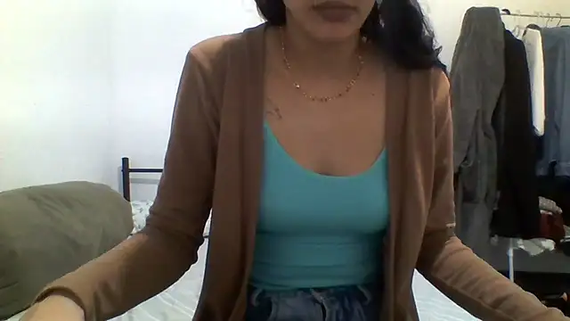 Snapshot of Lolakhaos chatting on July 25, 2026, 1:24 am Lolakhaos online show from July 25, 2026, 1:24 am