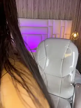 NicolSantos online show from May 16, 2026, 11:31 am