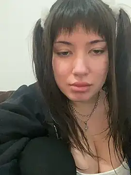 Snapshot of cherryxxox chatting on July 8, 2026, 8:53 pm cherryxxox online show from July 8, 2026, 8:53 pm
