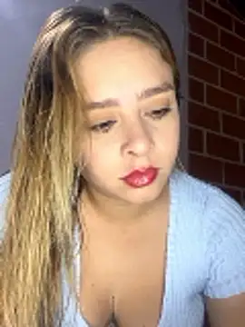 Snapshot of jade06_ chatting on June 10, 2026, 7:26 pm jade06 online show from June 10, 2026, 7:26 pm
