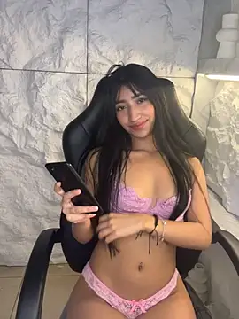 Snapshot of sol__r chatting on April 19, 2026, 3:13 pm sol r online show from April 19, 2026, 3:13 pm