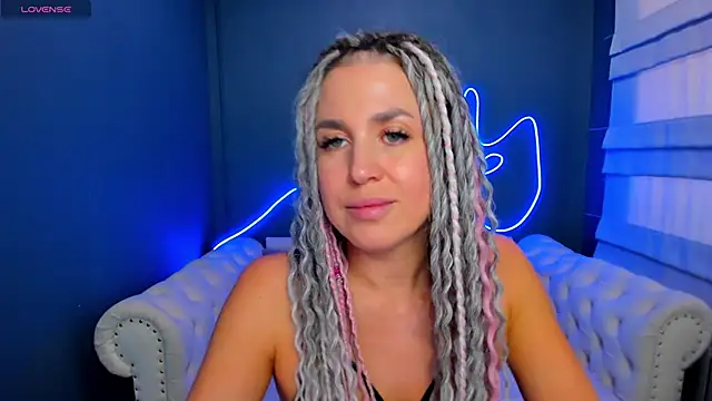Snapshot of Fire__Dancer chatting on April 9, 2026, 6:19 am Fire Dancer online show from April 9, 2026, 6:19 am