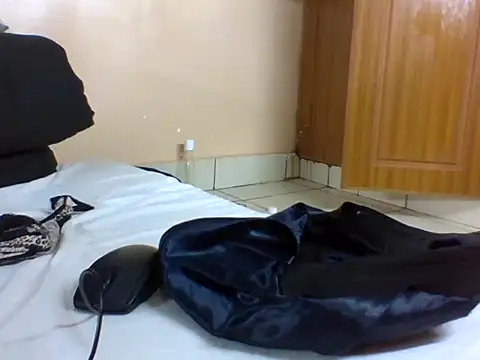 Sexybbi online show from April 30, 2026, 8:57 pm