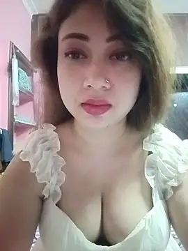 Snapshot of Hot_Soniya_08 chatting on July 21, 2026, 4:36 am Hot Soniya 08 online show from July 21, 2026, 4:36 am