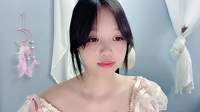 Xiaoqing00 online show from June 27, 2026, 4:40 am