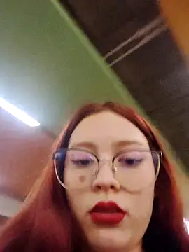 MorganaTheQueen online show from May 5, 2026, 1:08 am