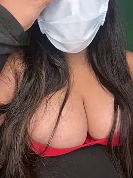 Desifiregirl online show from April 30, 2026, 7:43 pm