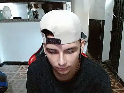Snapshot of nino_oregano chatting on June 22, 2026, 3:42 pm nino oregano online show from June 22, 2026, 3:42 pm