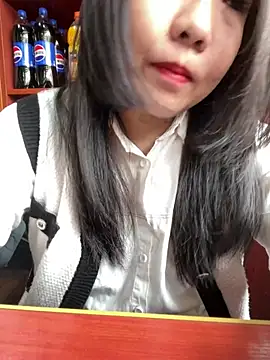 yhan1314 online show from April 13, 2026, 6:50 am