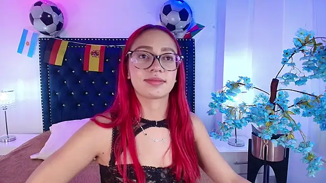 Amelie adams online show from July 19, 2026, 2:53 am