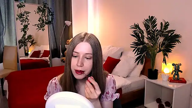 cheeky chick online show from May 31, 2026, 1:28 pm