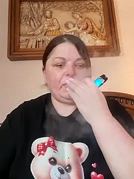 Snapshot of Dear_Natalia chatting on May 6, 2026, 4:05 am Dear Natalia online show from May 6, 2026, 4:05 am
