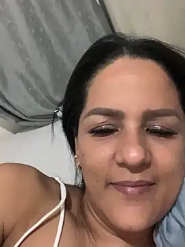 Snapshot of tyraba chatting on April 21, 2026, 6:53 am tyraba online show from April 21, 2026, 6:53 am