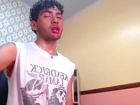 Snapshot of jake_1boy chatting on April 10, 2026, 7:32 pm jake 1boy online show from April 10, 2026, 7:32 pm