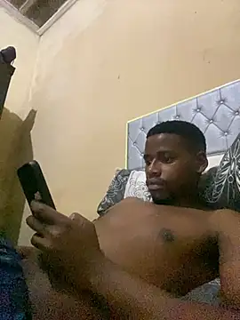 Snapshot of BadGay625 chatting on April 9, 2026, 8:15 pm BadGay625 online show from April 9, 2026, 8:15 pm