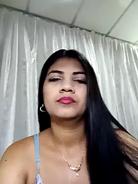 Snapshot of Emma_What chatting on April 11, 2026, 10:08 am Emma What online show from April 11, 2026, 10:08 am