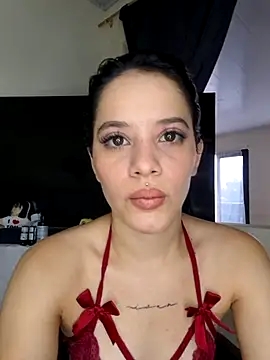 Snapshot of franchezkacarsonn chatting on April 23, 2026, 12:11 pm franchezkacarsonn online show from April 23, 2026, 12:11 pm
