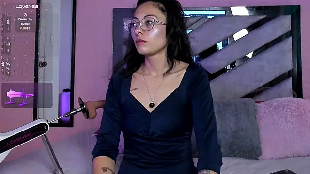 Snapshot of Kat_santana chatting on April 30, 2026, 1:40 pm Kat santana online show from April 30, 2026, 1:40 pm