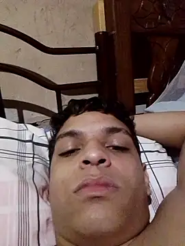 Snapshot of AngelRushX chatting on April 14, 2026, 3:17 pm AngelRushX online show from April 14, 2026, 3:17 pm