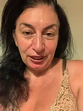 Snapshot of Lizzaa80 chatting on July 2, 2026, 4:13 pm Lizzaa80 online show from July 2, 2026, 4:13 pm