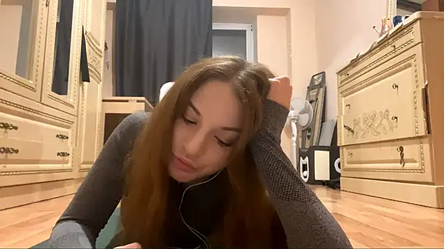  StillHeart  online show from April 9, 2026, 9:21 pm