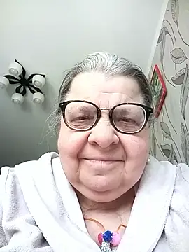 MartaMia68 online show from May 8, 2026, 11:14 am