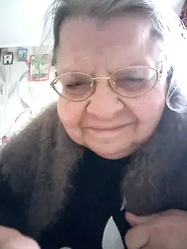 MartaMia68 online show from April 28, 2026, 2:43 pm