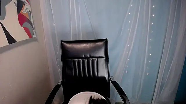  Melissa-1 online show from May 4, 2026, 11:02 am