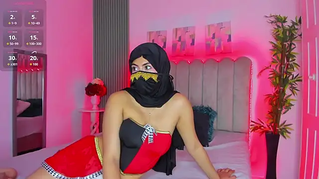 Snapshot of Layla_amirah chatting on May 5, 2026, 2:58 am Layla amirah online show from May 5, 2026, 2:58 am