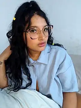 Maddy Kay online show from April 21, 2026, 11:50 am