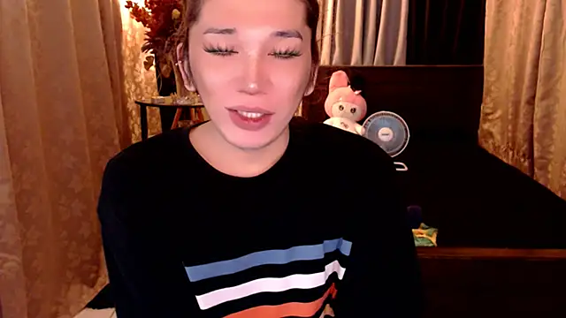 Precious RoseDollxxx online show from May 23, 2026, 10:20 pm