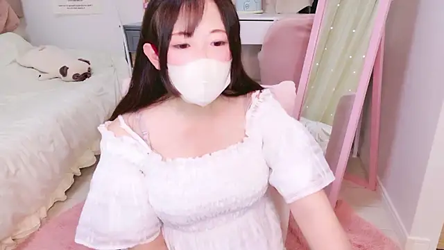 Satomi nn online show from June 15, 2026, 4:45 am
